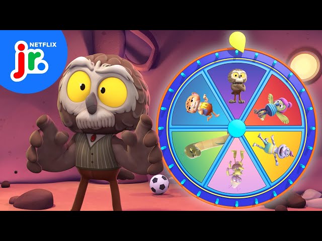 The Creature Cases Mystery Wheel of Animals! 🦉🐍🐭 Netflix Jr.