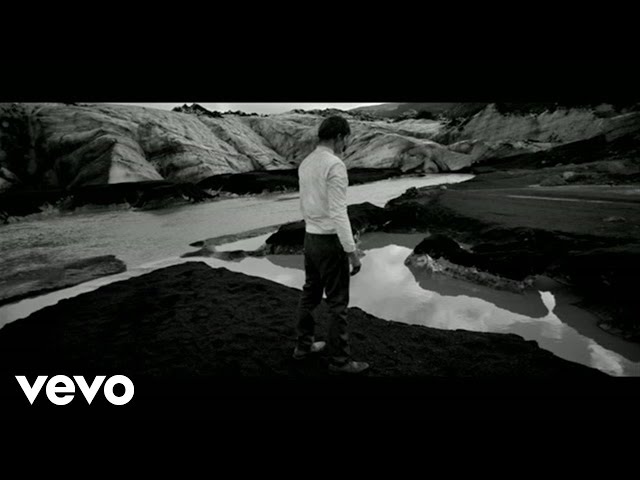 Woodkid - I Love You (Official Video)