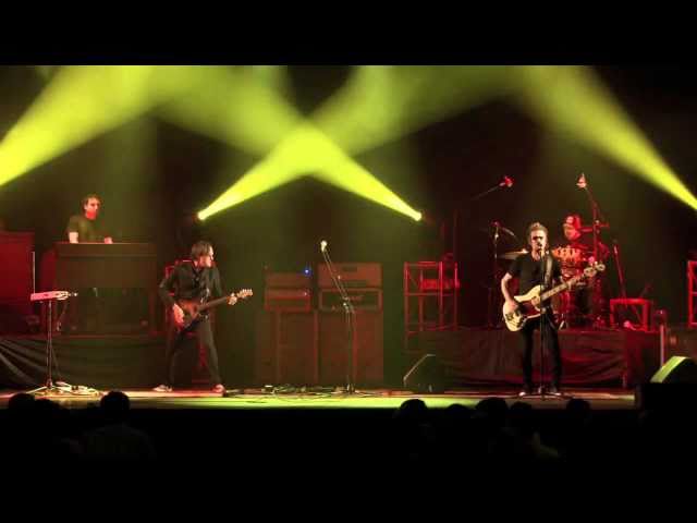 Black Country Communion performs - "One last Soul"
