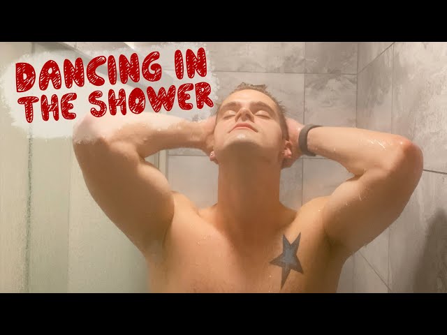 DANCING IN THE SHOWER | Vlogmas 12/8 + 12/9