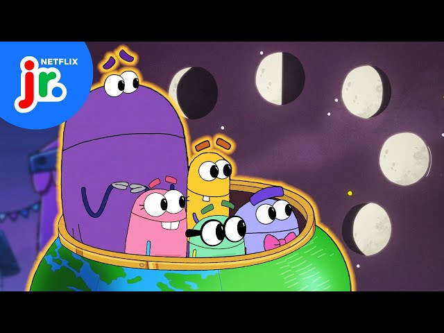 Why Does the Moon Change Its Shape? 🌙 StoryBots: Answer Time | Netflix Jr