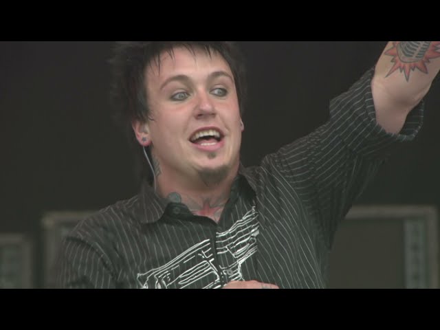 Papa Roach - Full Performance at Download Festival 2005