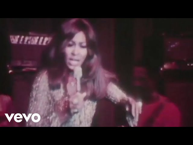 Tina Turner - Proud Mary (Live) ft. Ike Turner