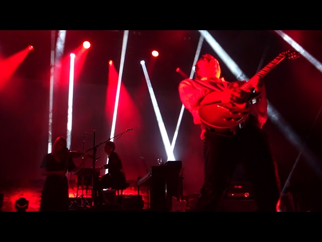 Madrugada, a little piece: Majesty, Berlin - Columbiahalle 20.04.2019