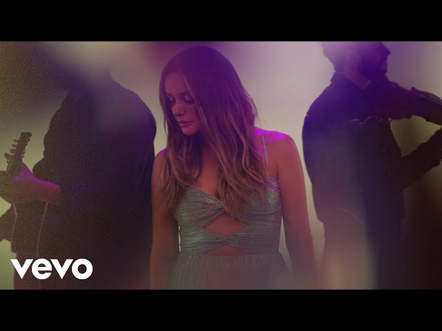 Carly Pearce - my place (through the lens)