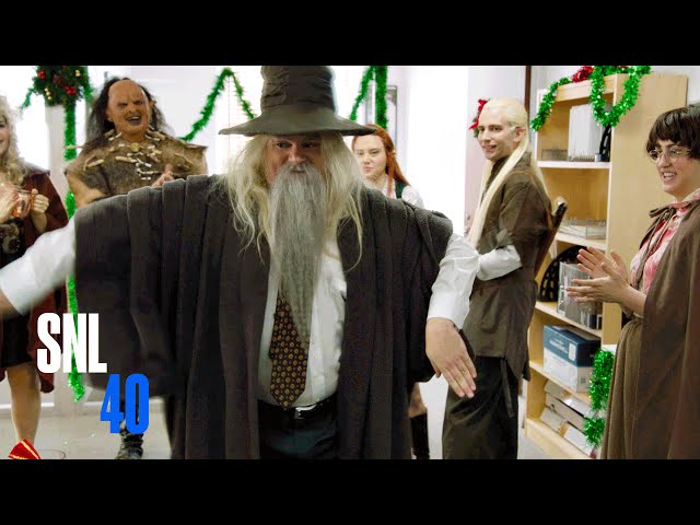 Bonus Footage: Hobbit Office (Martin Freeman)