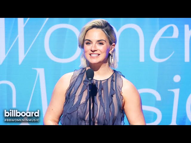 JoJo Presents The Rising Star Award To Victoria Monét | Billboard Women In Music 2024