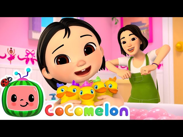 Five Little Ducks in the Bath Song! | CoComelon Nursery Rhymes & Kids Songs