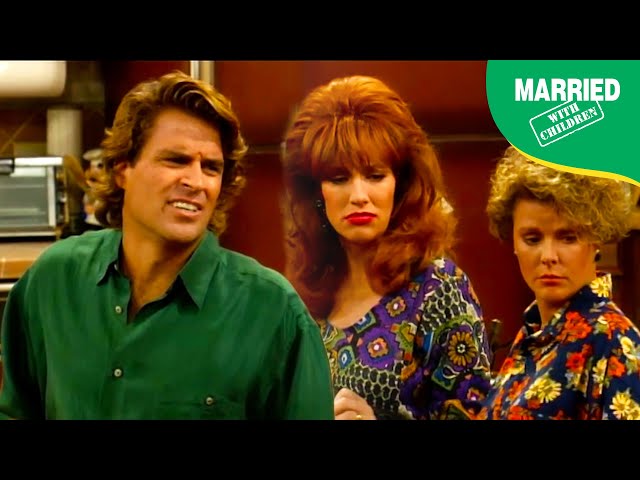 Jefferson's Sympathetic Pregnancy | Married With Children