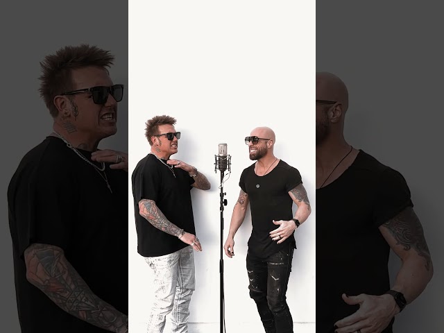OUT NOW! Papa Roach - Scars (Live) feat. Chris Daughtry