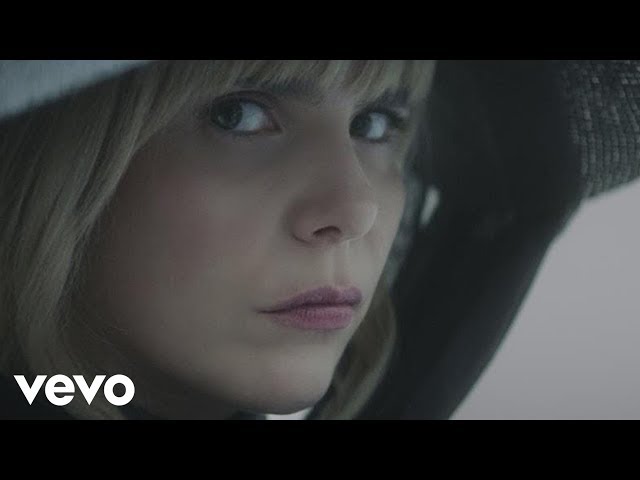 Paloma Faith - Crybaby (Official Video)