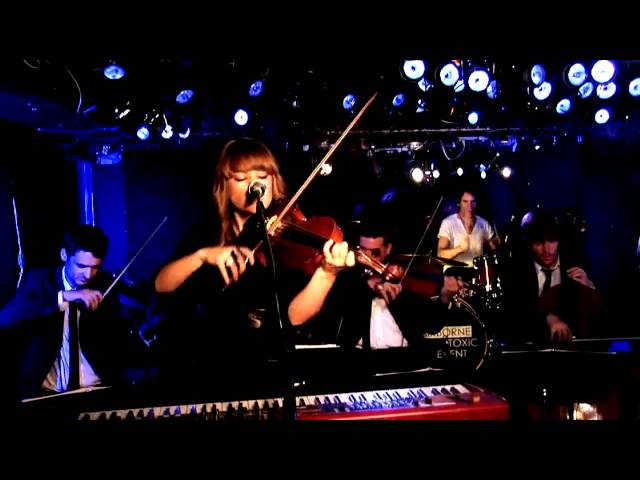 Airborne Toxic Event  - Sometime Around Midnight - Live On Fearless Music