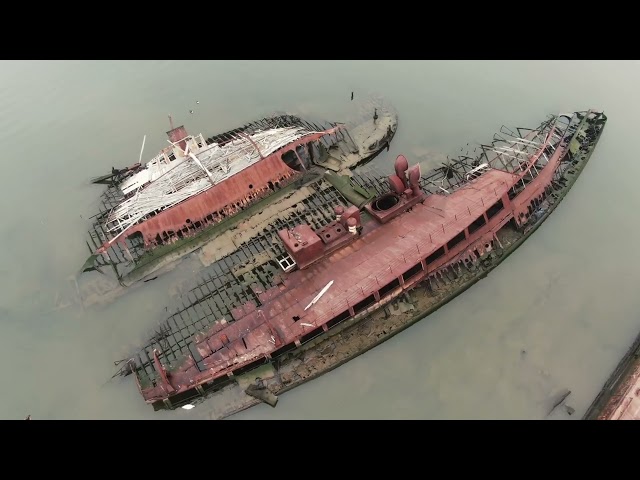 Abandoned Ships Make Eerie Sight in Staten Island Boat Graveyard