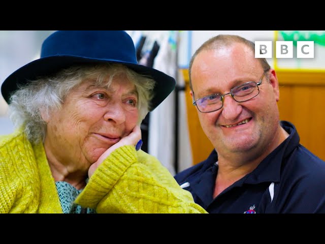 Learning to read as an adult | Miriam Margolyes: Australia Unmasked