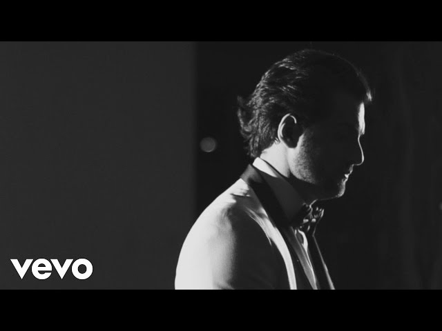 Tonanni - (You Drive Me) Crazy (Video Clipe)