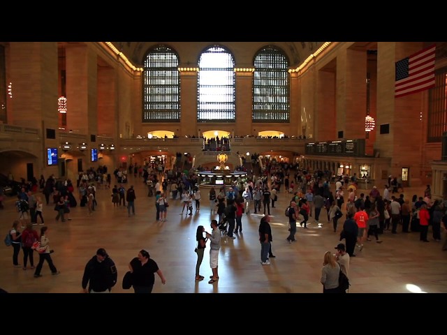 Grand Central Moment