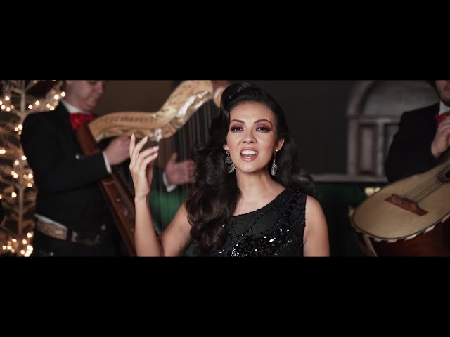 Lupita Infante - Llegó La Navidad (Video Oficial)