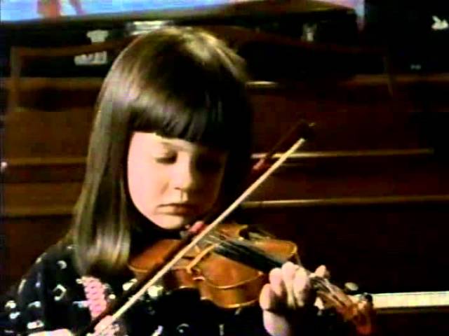Sesame Street film - V for violin ("Twinkle Twinkle")