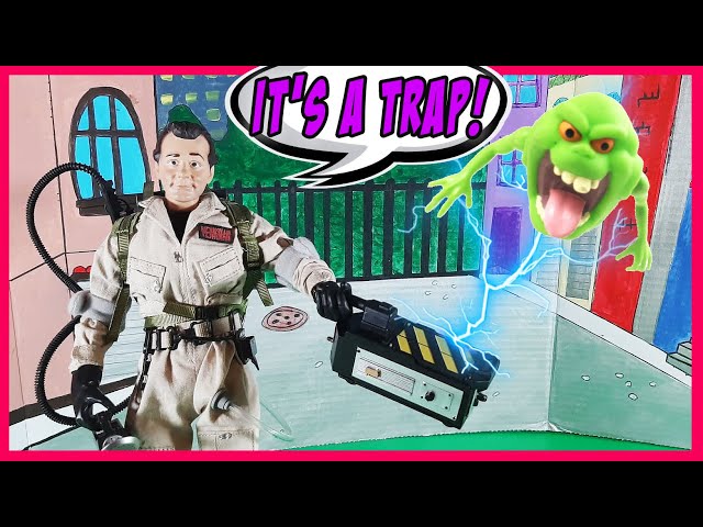 Its a Trap! Unboxing the Ghostbusters Mini ghost trap and catching slimer