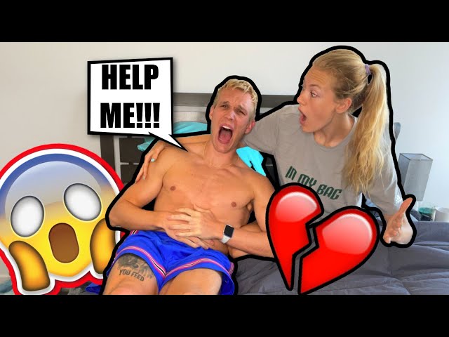 SCREAMING IN PAIN IN THE MIDDLE OF THE NIGHT PRANK ON GIRLFRIEND! *CUTE REACTION*