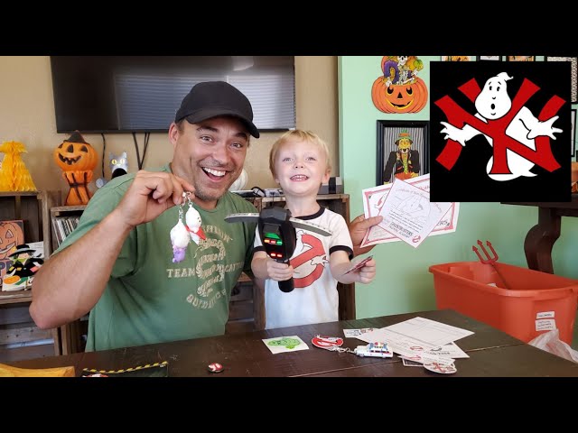 Ghostbusters Props & Fan Club Items From The Real NY Ghostbusters! Surprise Package Unboxing