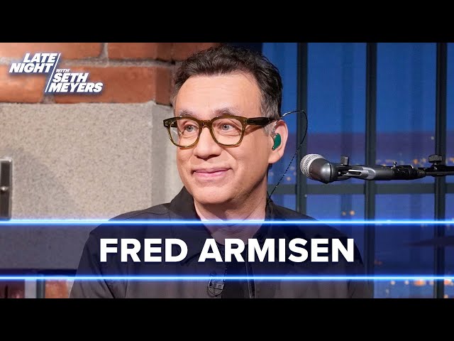 Fred Armisen Announces His Crutches Museum with Kristen Wiig