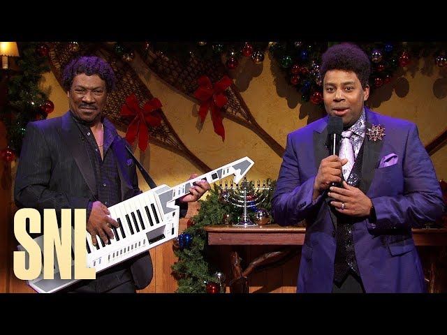 Cut for Time: Holiday Gig - SNL