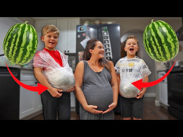 Watermelon Challenge With Ollie & Finn!!