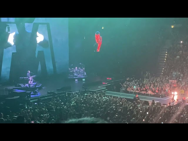 Depeche Mode - Everything Counts (O2 Arena, 24.02.2024 Prague)