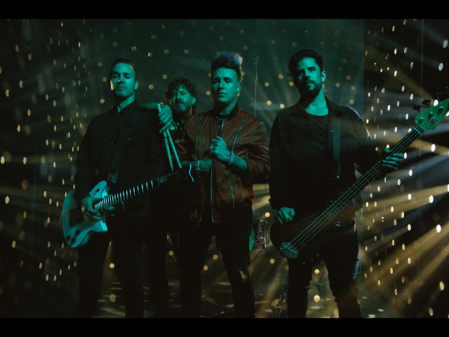 Papa Roach - Stand Up (Official Music Video)