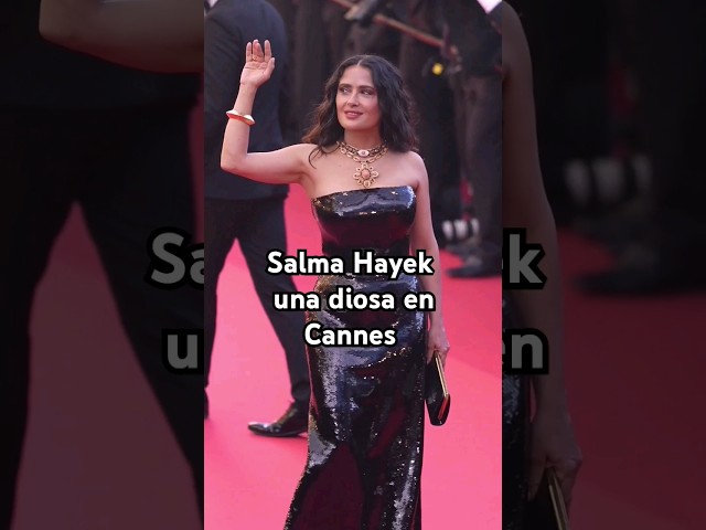 Salma Hayek y sus mejores outfits 👌 en #cannes2024
