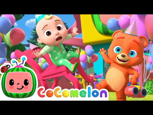 Musical Chairs Birthday | NEW 🎂 CoComelon Animal Time | Animals for Kids