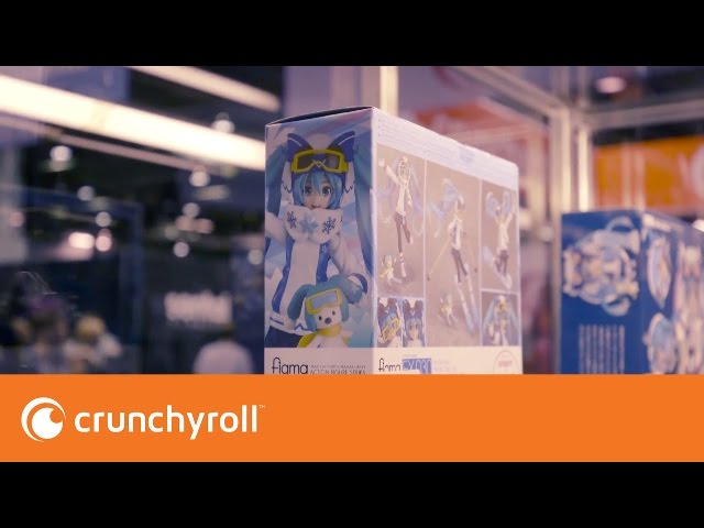 Anime Central 2016 | Good Smile Company Booth: Snow Miku, Nendoroids & More! | Crunchyroll
