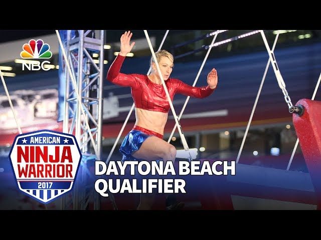 Jessie Graff at the Daytona Beach Qualifiers - American Ninja Warrior 2017