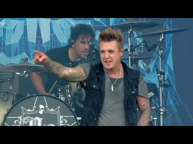 Papa Roach Full Performance at Download Festival 2013