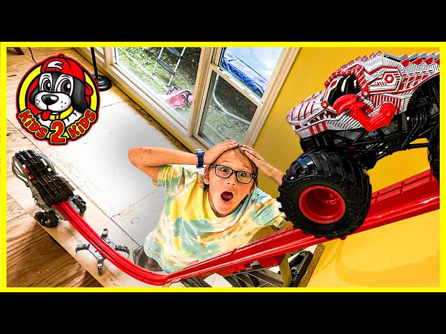 Monster Jam ThunderROARus Drop Playset - We Built the Lowest & Highest Track EVER Inside Our House!