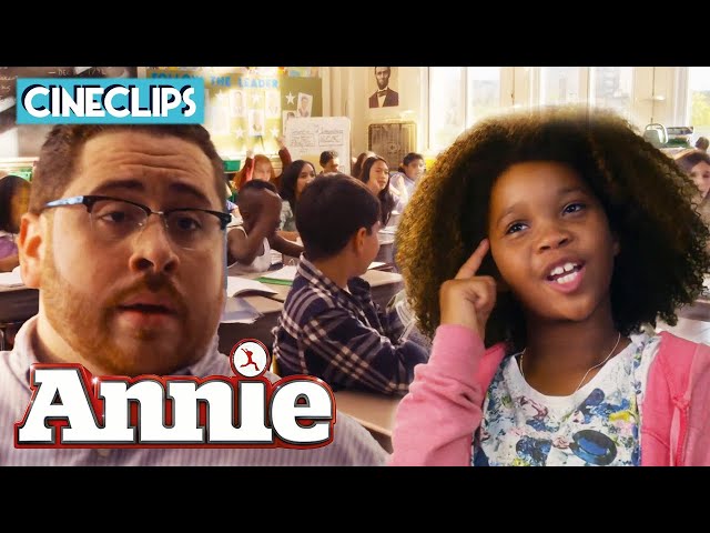 Opening Scene | Annie | CineClips