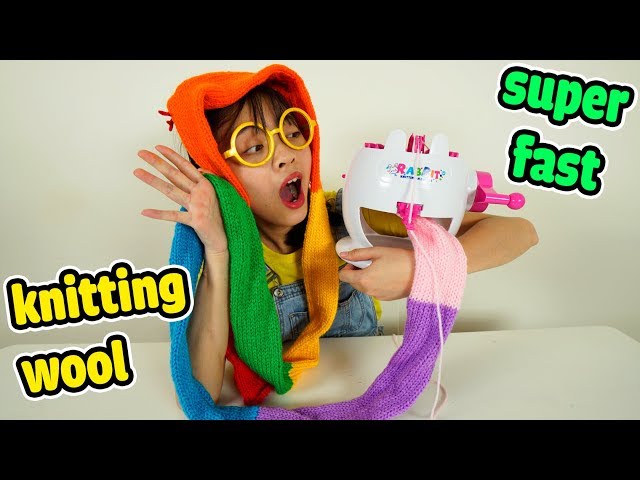 Super Smart Knitting Machine 😍 Best Toys : Unboxing & Review
