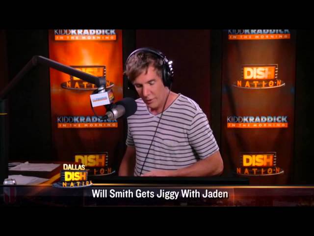 Dish Nation - Will Smith Kisses Son Jaden on TV!