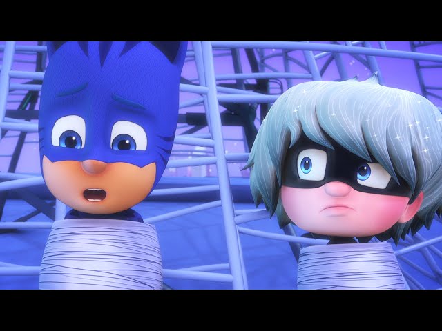 Trapped by Moths 🌟 2021 Season 4 🌟 PJ Masks Official