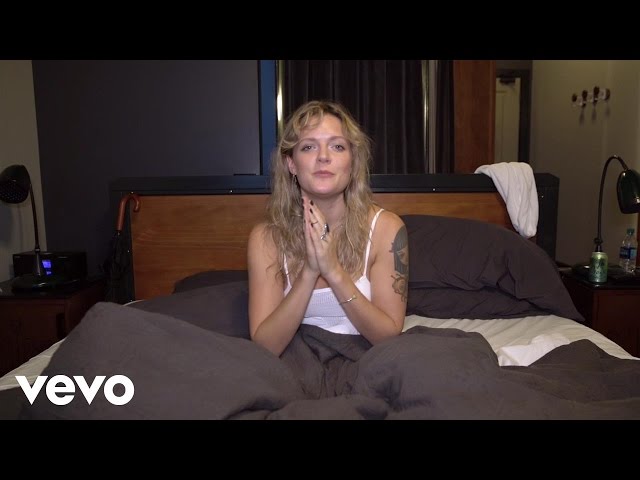 Tove Lo - Pillow Talk “First Day”