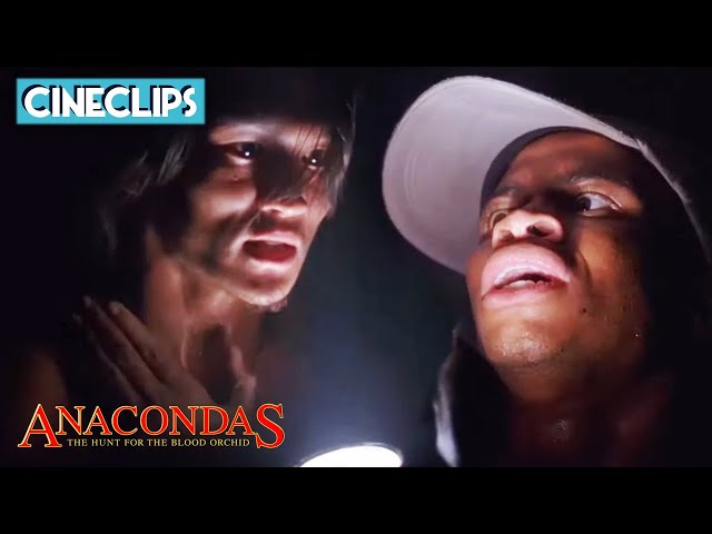 Drowned By An Anaconda | Anacondas: The Hunt For The Blood Orchid | CineClips