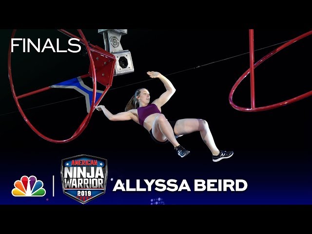 Allyssa Beird Give Her All on Stage 1 - American Ninja Warrior Vegas Finals 2019
