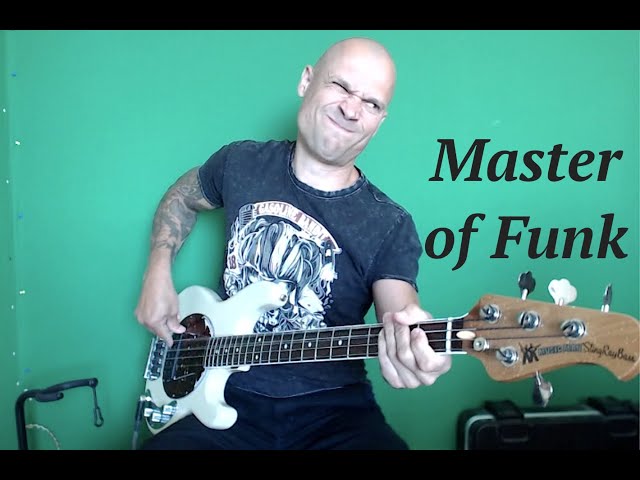Metallica Master of puppets funk bass cover (Stingray "Old Smoothie")