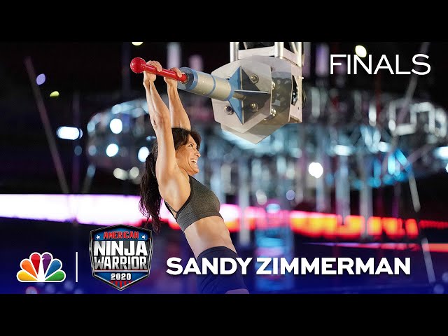 Sandy Zimmerman Puts Everything Into Her Run - American Ninja Warrior Finals 2020