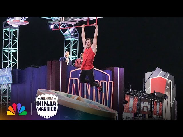 Daniel Gil Makes Stage 1 Look Easy | American Ninja Warrior | NBC