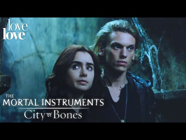 The Mortal Instruments: City of Bones | Clary Unlocks Her Memories | Love Love