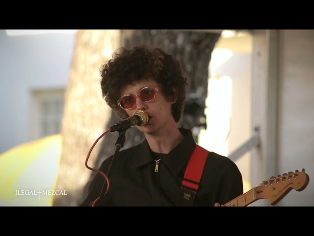 Ron Gallo live at the 2023 Paste Party in Austin