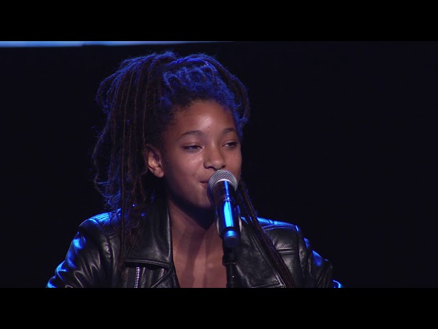 Willow Smith Performs at the 2017 EMA Awards