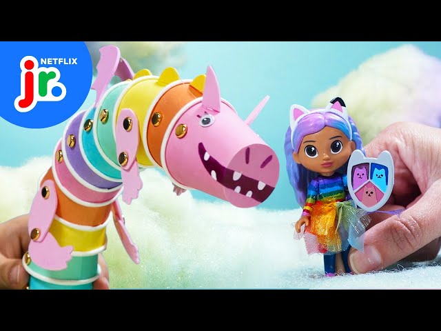 Gabby's Toy Play Picnic with the Paper Cup Dragon! 🐉 Gabby's Dollhouse | Netflix Jr